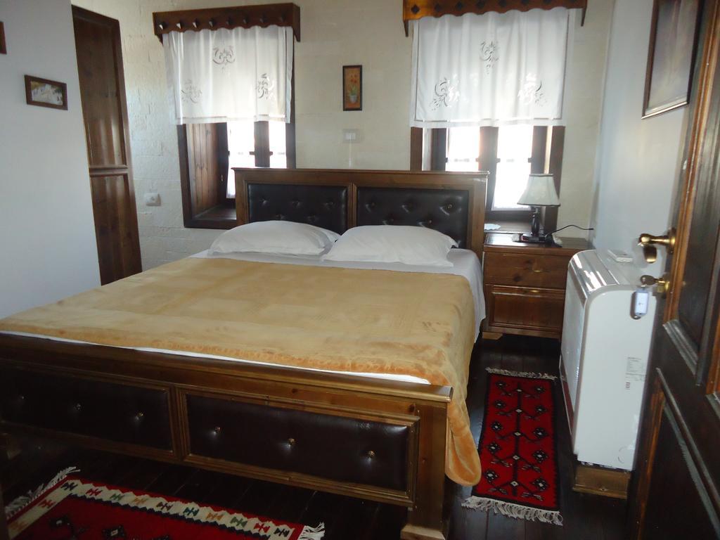 Hotel Klea เบราท ภายนอก รูปภาพ