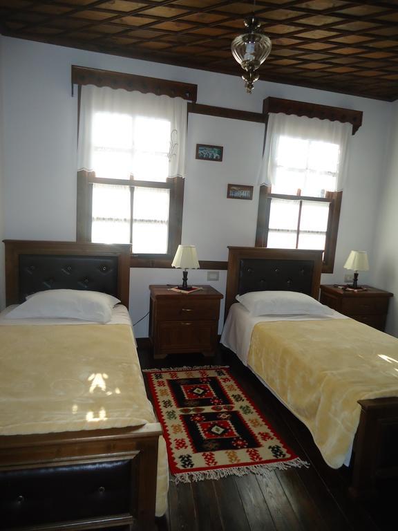Hotel Klea เบราท ภายนอก รูปภาพ