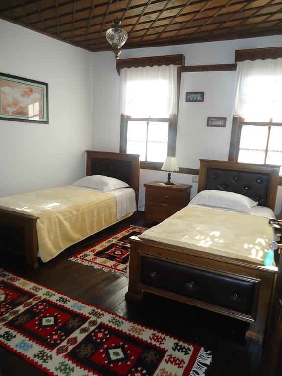 Hotel Klea เบราท ห้อง รูปภาพ