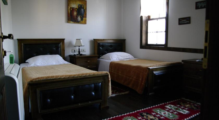 Hotel Klea เบราท ภายนอก รูปภาพ